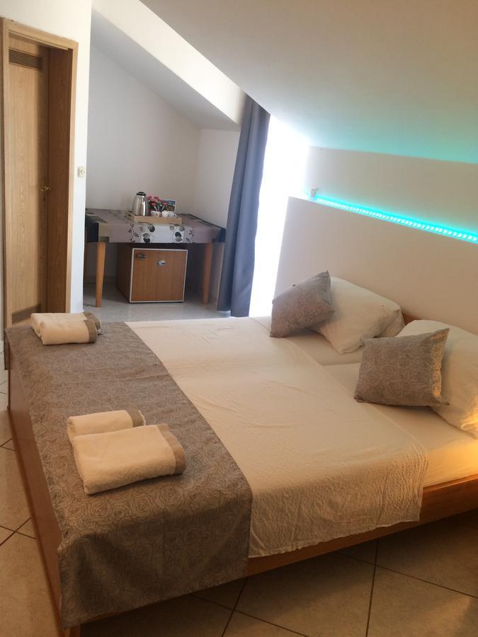 Villa Menalo Hodilje Luaran gambar