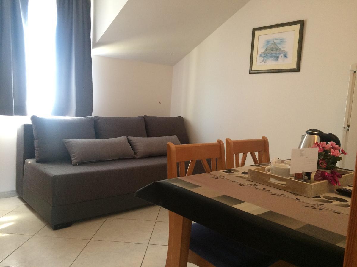 Villa Menalo Hodilje Luaran gambar